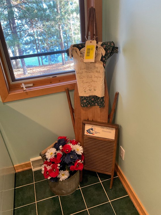 Laundry display