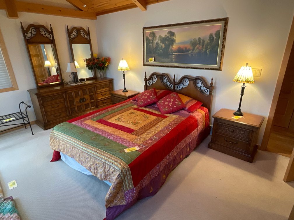 Beautiful five piece bedroom set