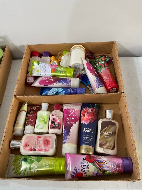 Bath & Body Works lotions