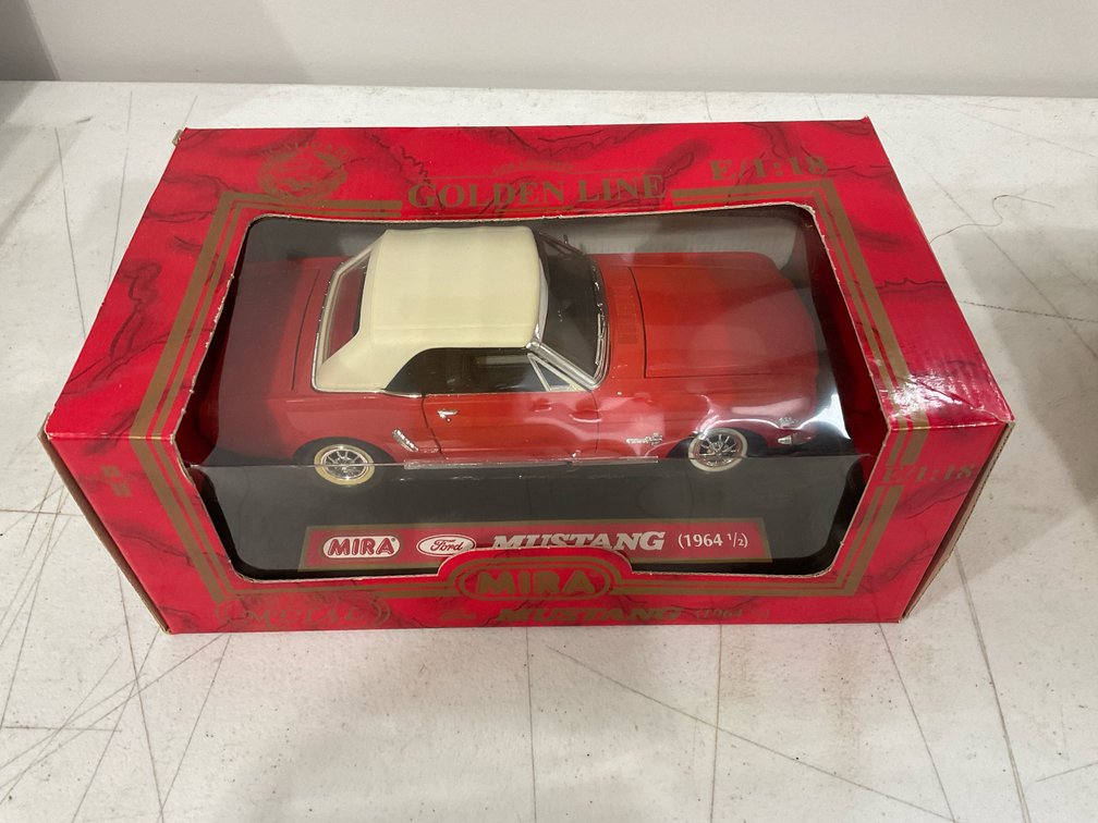 1964 1/2 Mustang diecast