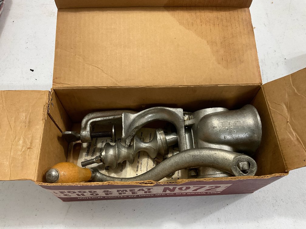Meat grinder