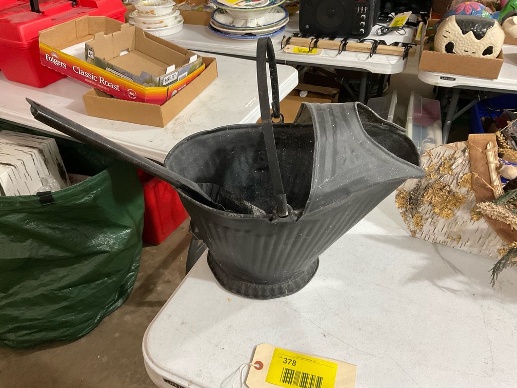 Coal scuttle /ash bucket