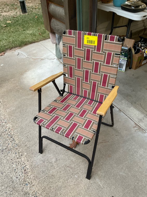 Like new lawn chair