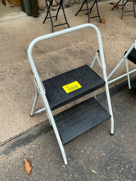 Two step stepstool
