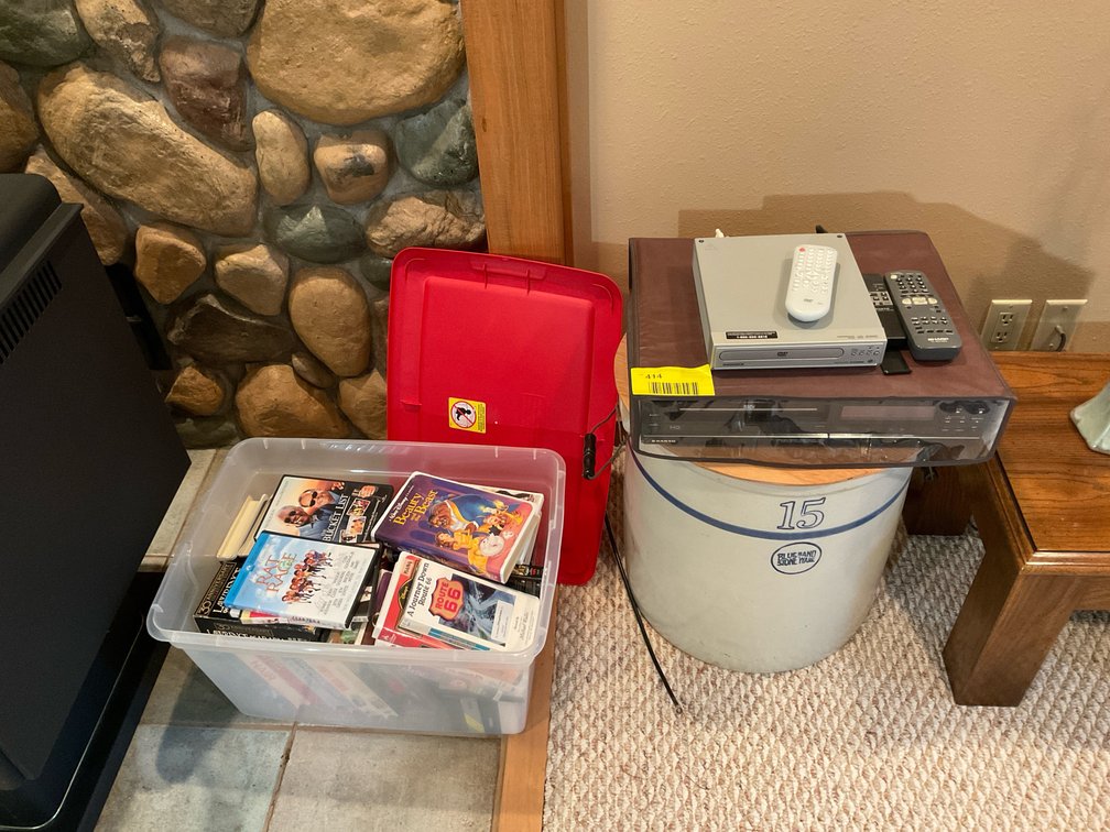 DVD/VHS player
