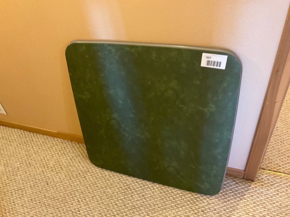 Green card table