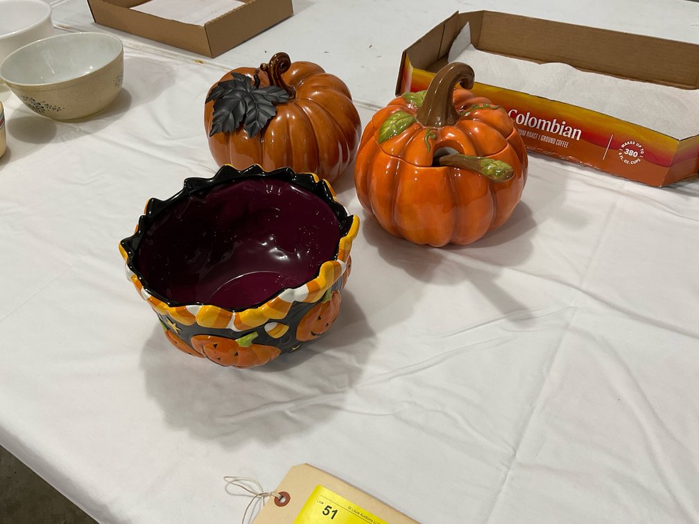 Pumpkin serving dish/ceramic pumpkin/Halloween bowl