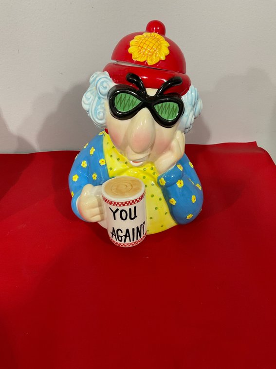 Grandma cookie jar