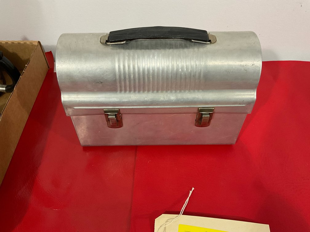 Vintage lunchbox