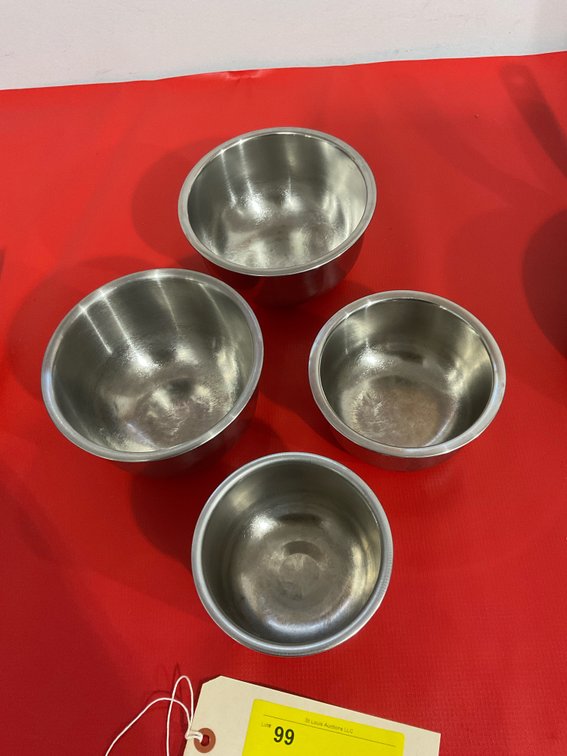 Stainless steel bowls