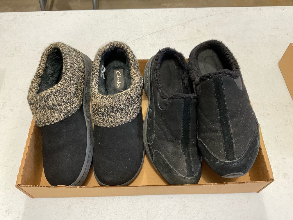 Women's size 10 shoes