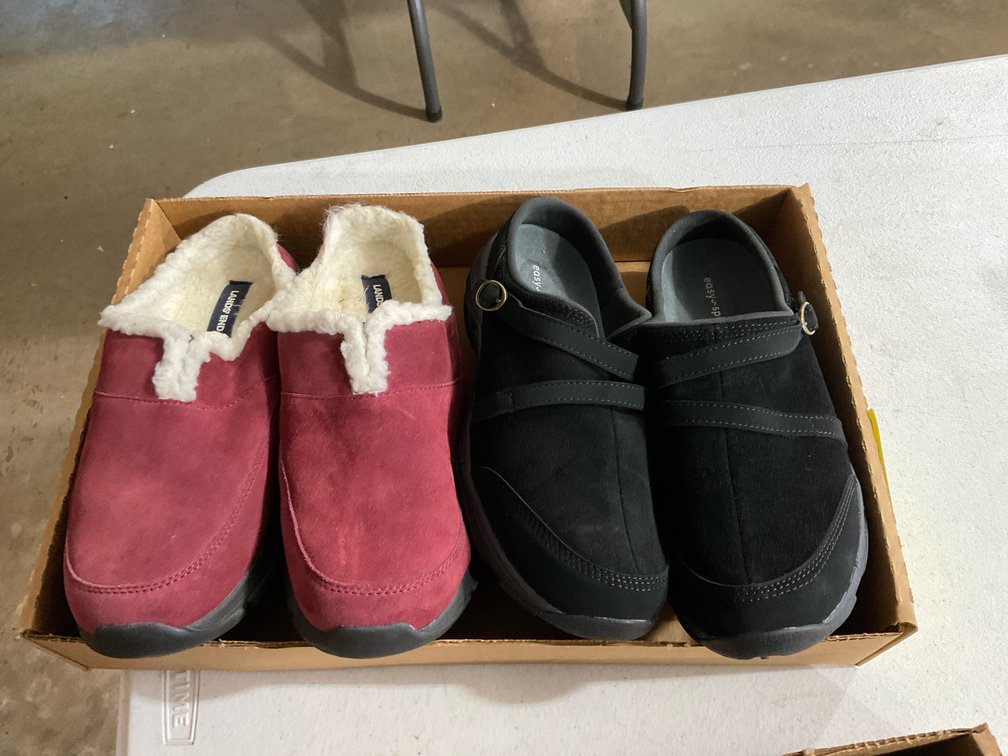 Woman size 10 shoes