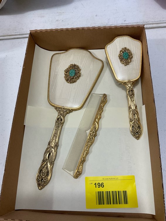 Beautiful vintage brush, comb vanity set