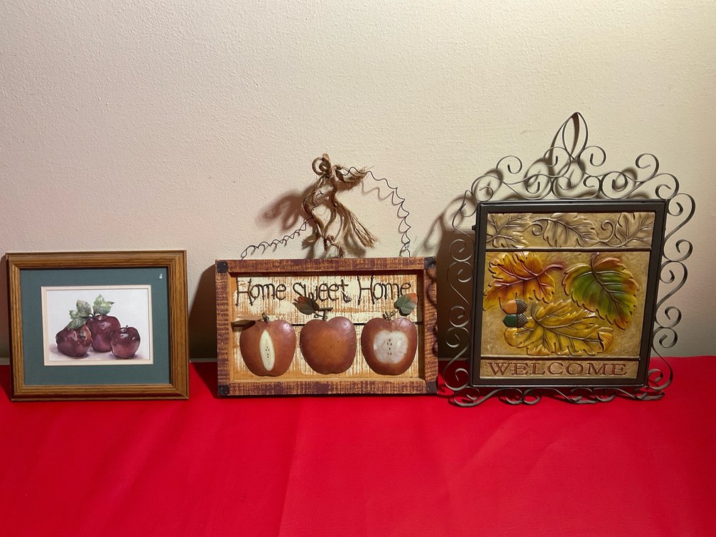 Miscellaneous home decor