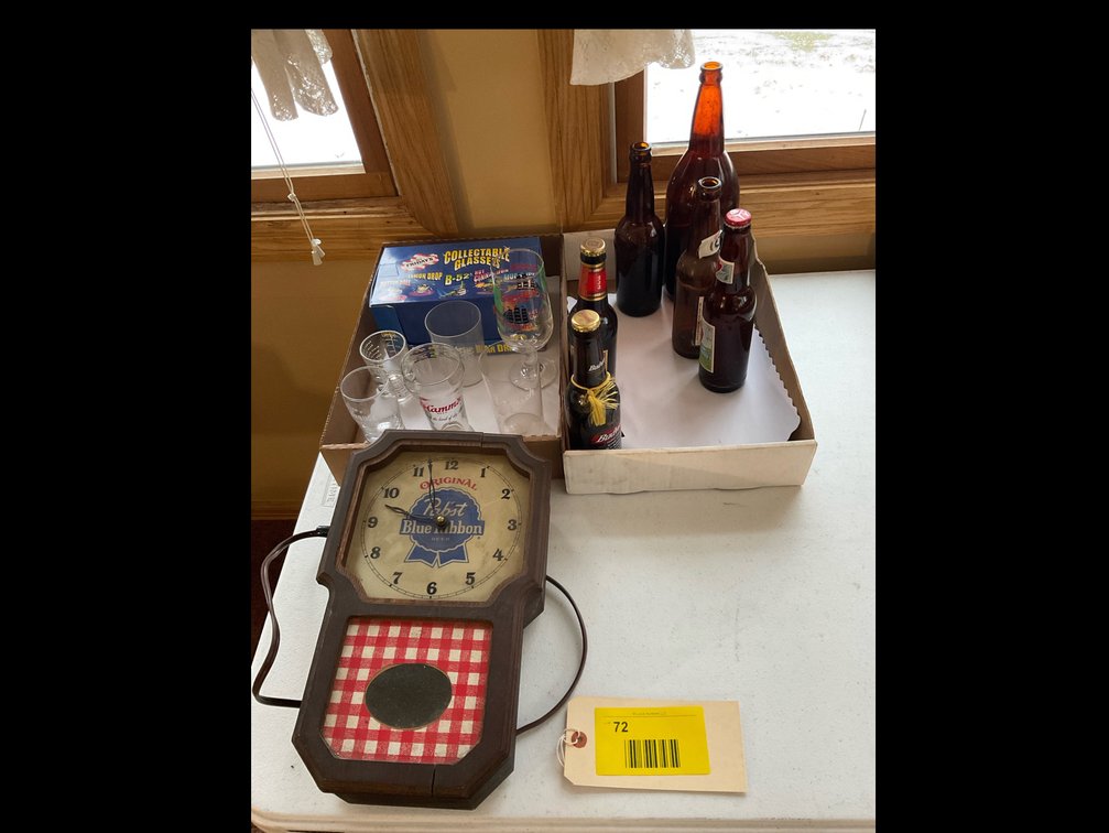 Miscellaneous beer memorabilia
