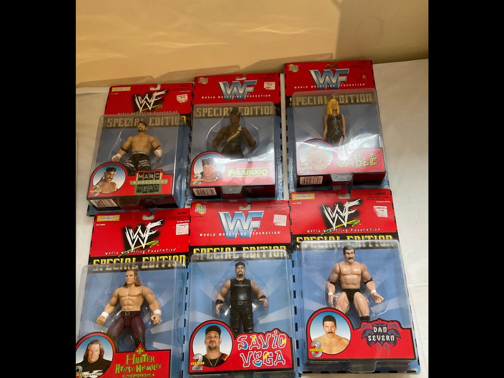 New wrestling figurines
