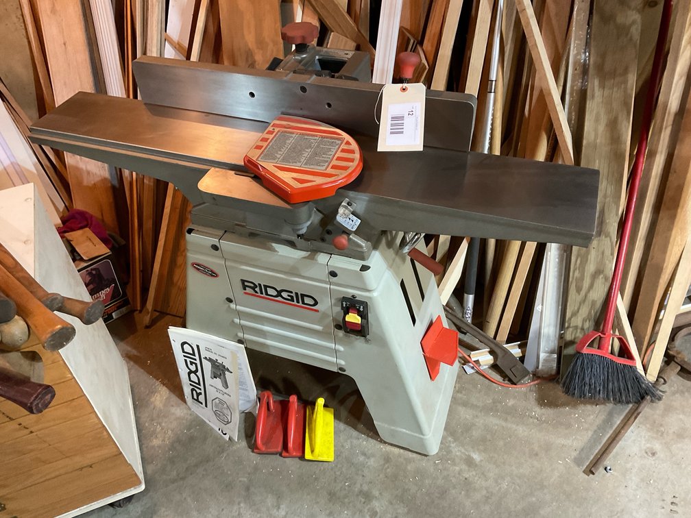 Like brand new Ridgid jointer/planer 6" 
