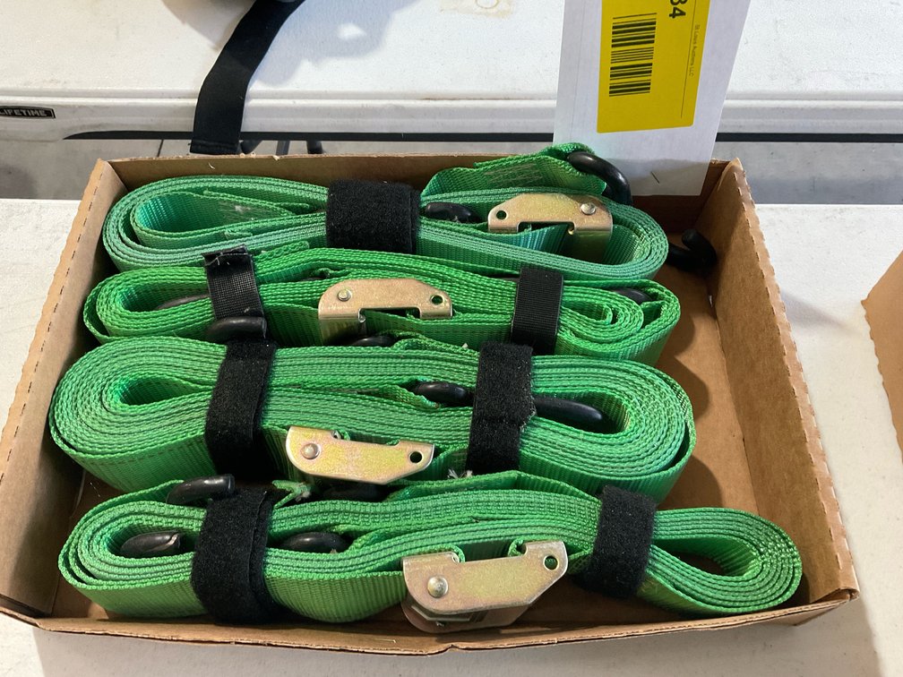 Heavy duty ratchet straps