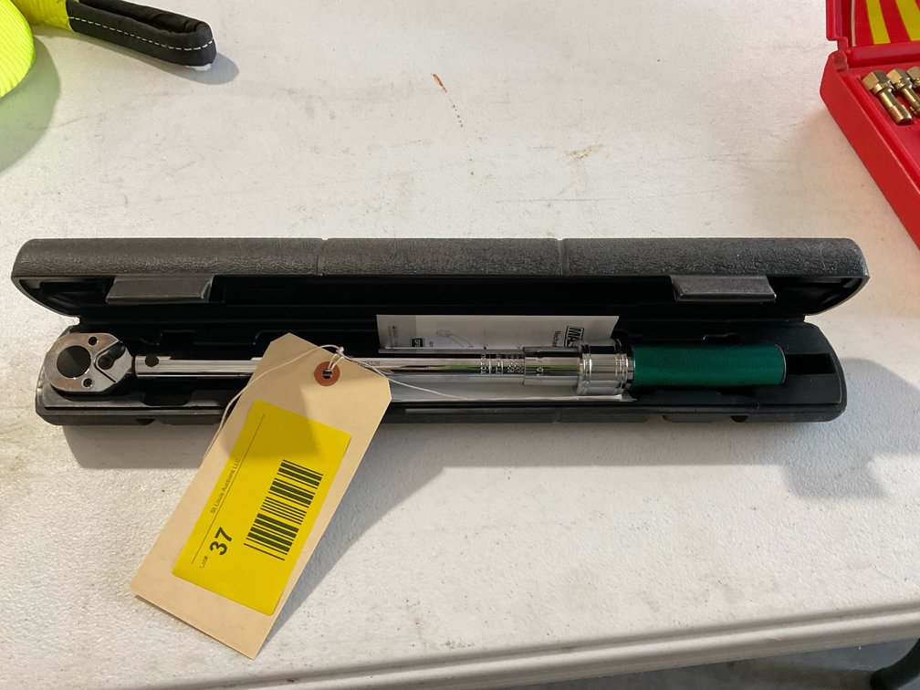 Like new 1/2 torque wrench