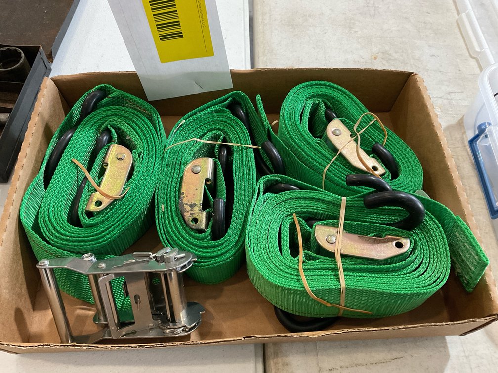 Heavy duty ratchet straps