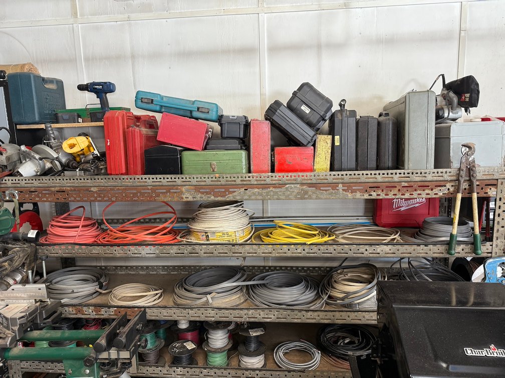 Image for Merrill WI *** Live Auction Kubota Tractor w/Backhoe, Tools, Guns, ATV,  Home Contents, Sporting Goods!