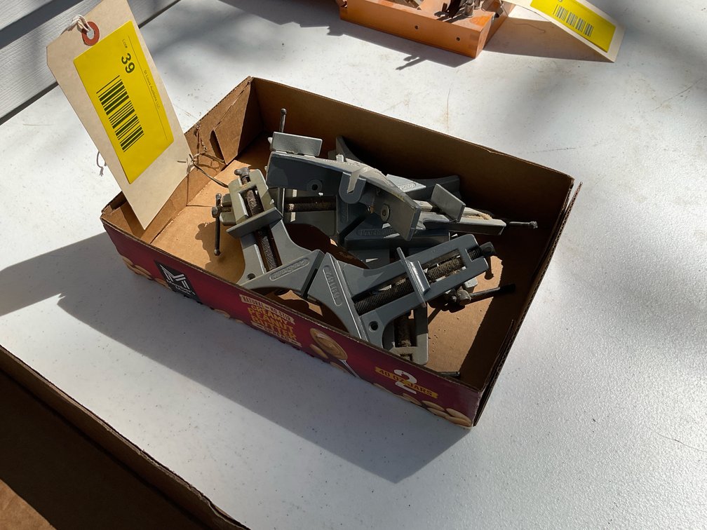4 corner clamps