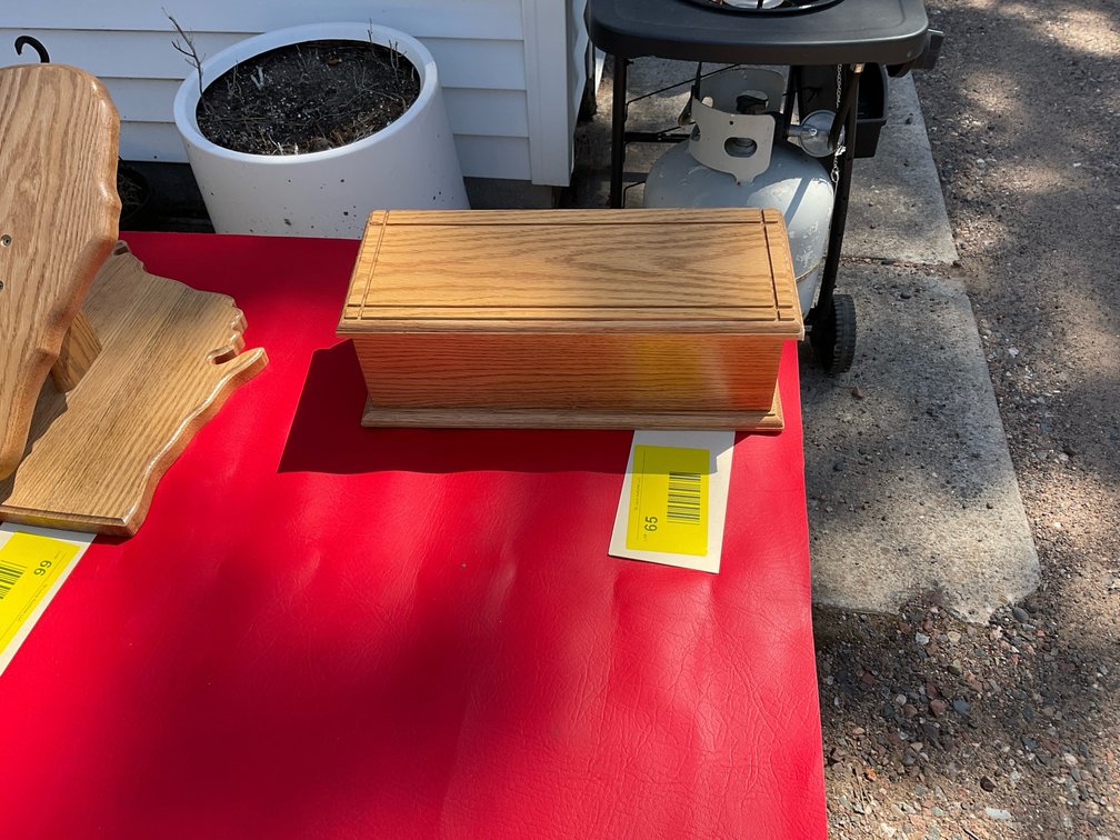 Custom jewelry box