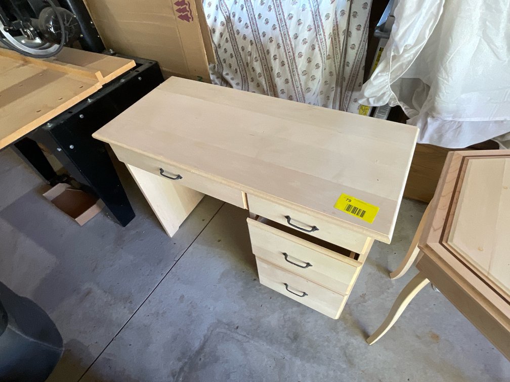 Custom desk