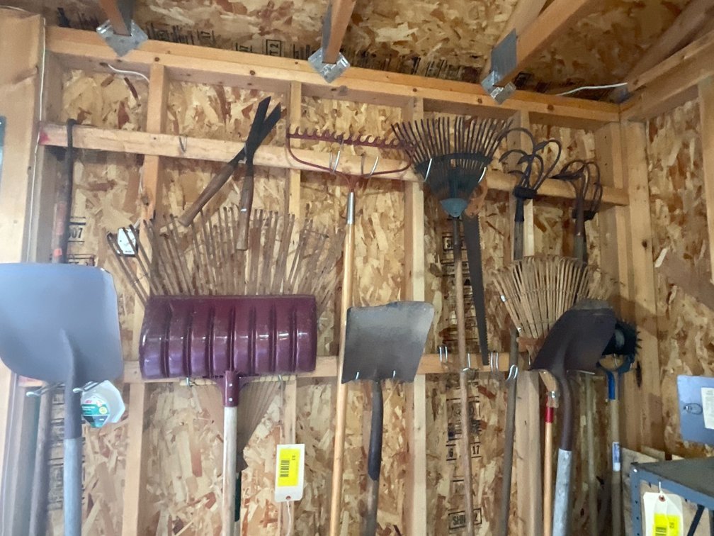 Miscellaneous lawn and garden tools