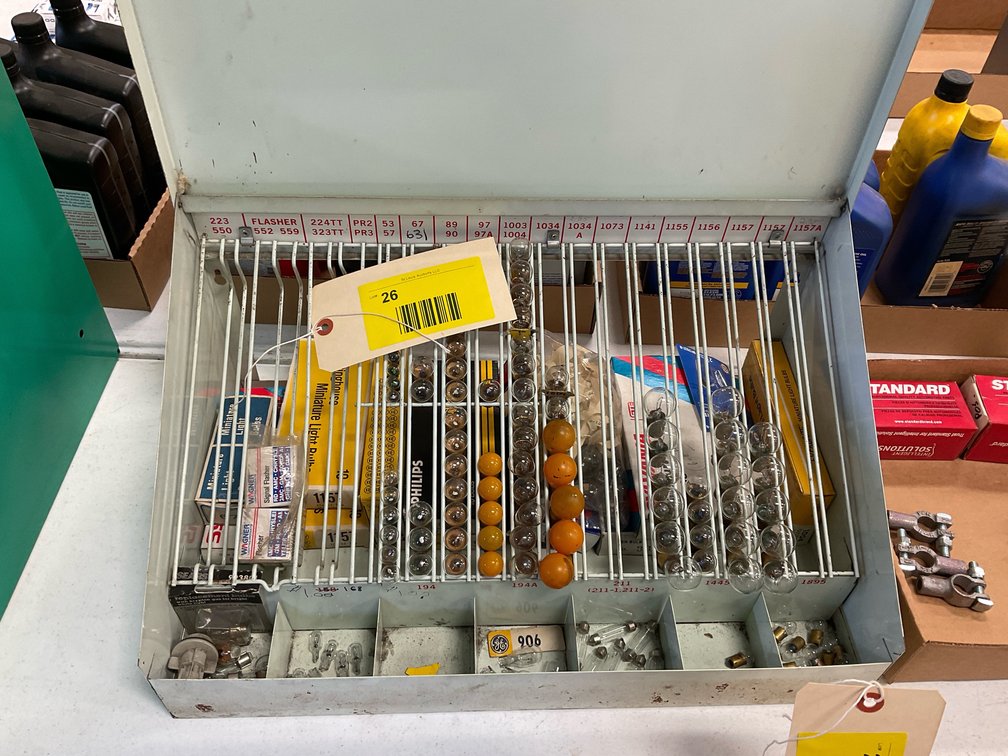 Lightbulb cabinet