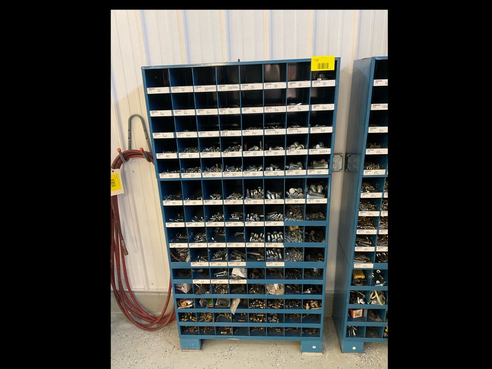Fastenal bolt hardware bin