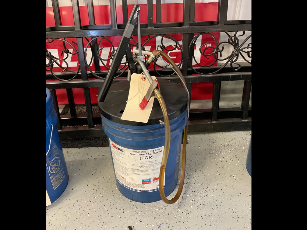 Amsoil synthetic gear lube