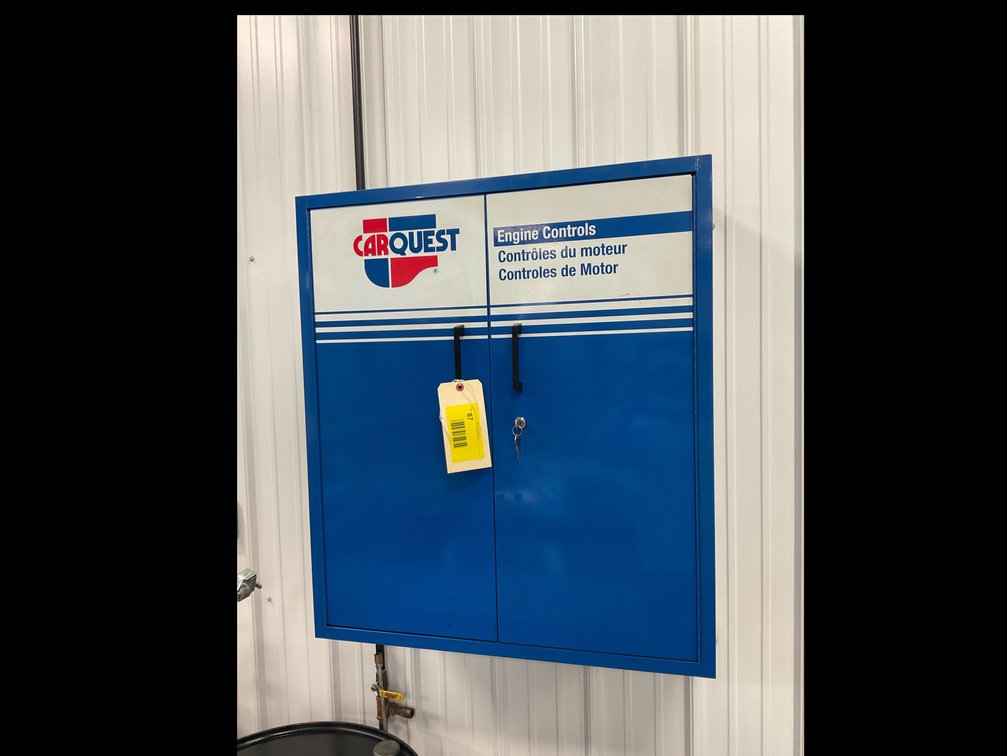 Carquest metal cabinet