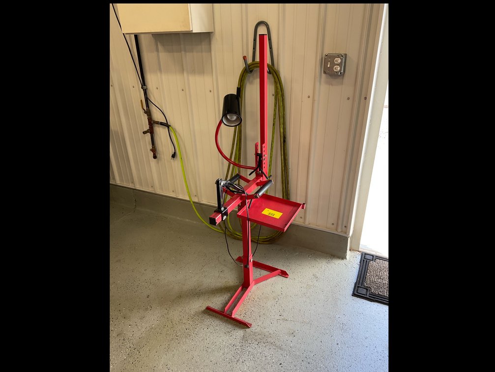 Tire patch stand