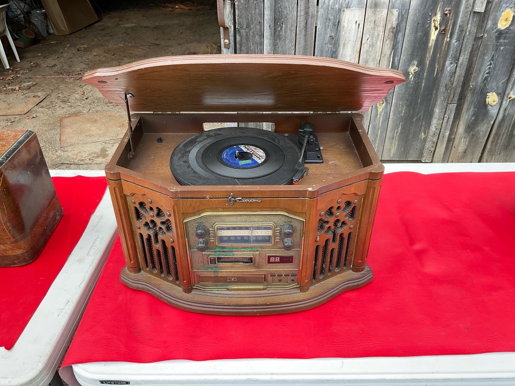 Emerson record player