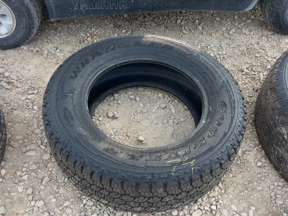 (1) NEW 245/65R17 GOODYEAR WRANGLER TIRE