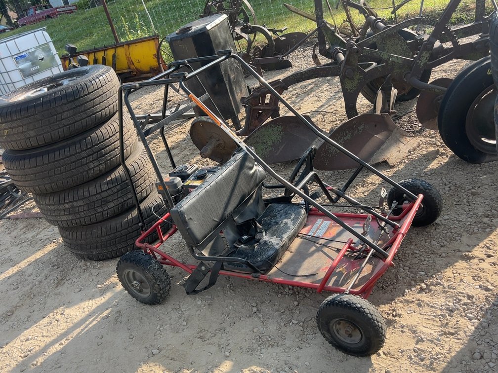 GO CART - RUNS & DRIVES