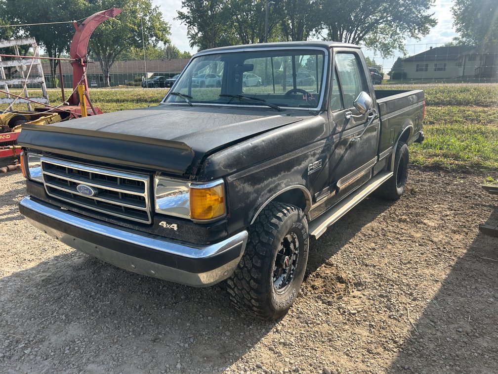 1989 FORD F150 SINGLE CAB SHORT BOX PICKUP - NO TITLE PARTS ONLY