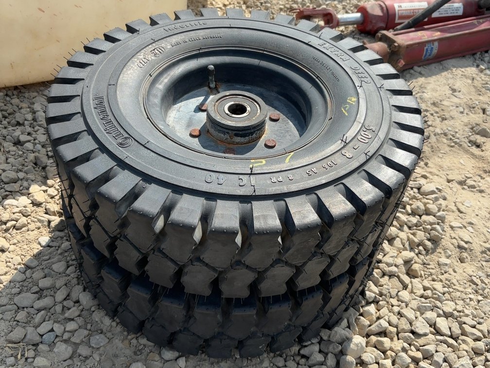 PAIR OF 5.00 - 8 FORKLIFT WHEELS