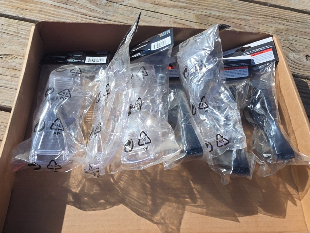 ASSORTED SAFETY GLASSES