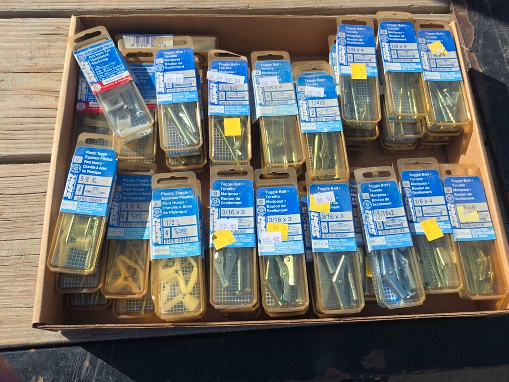 ASSORTED NEW TOGGLE BOLTS