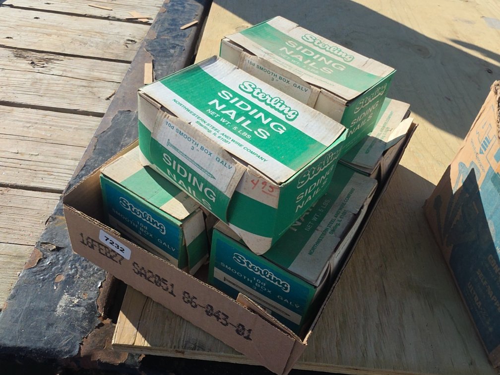 3" SIDING NAILS 10D