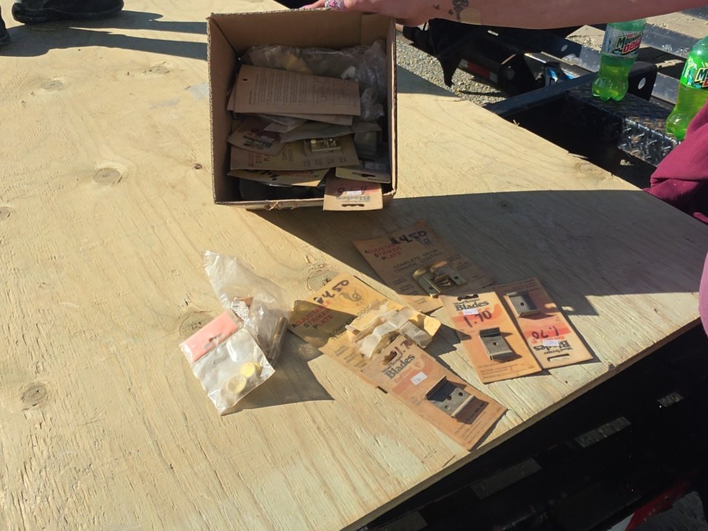 WOOD SCRAPER BLADES, & ASSORTED HARDWARE