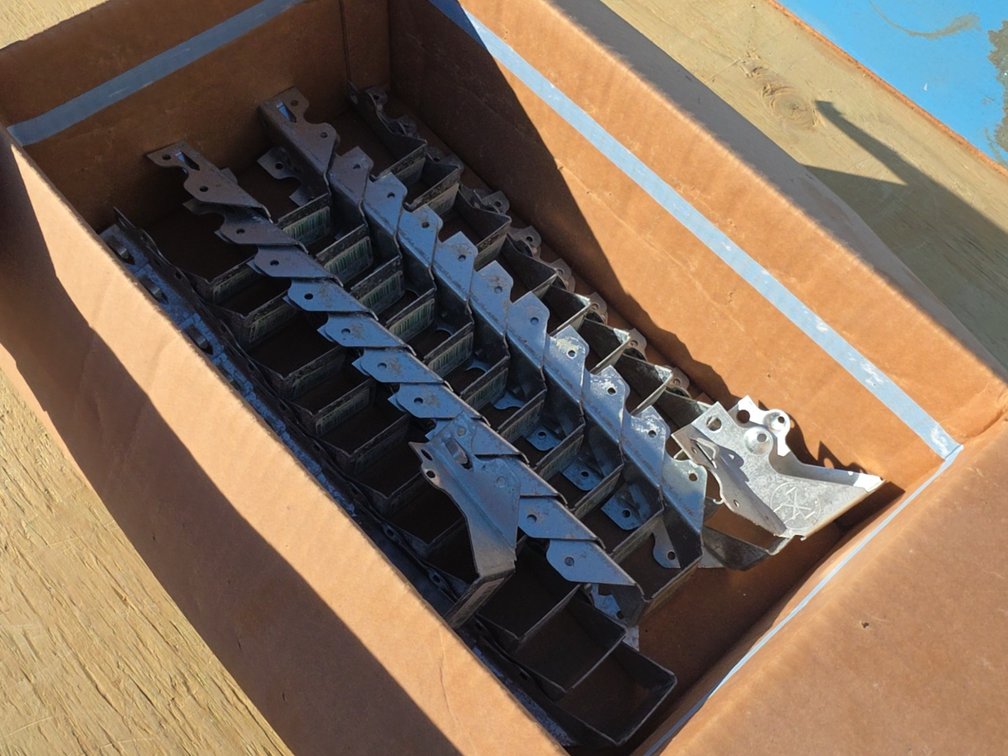 2X4 JOIST HANGERS