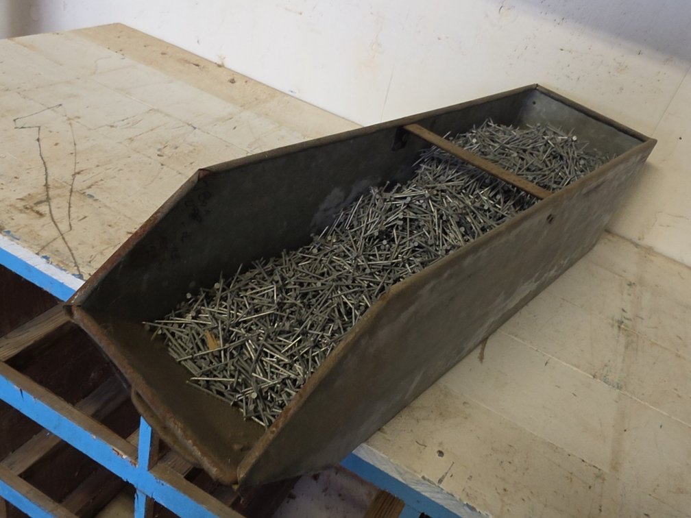 10 GALVANIZED 1-3/4" NAILS IN STEEL BIN