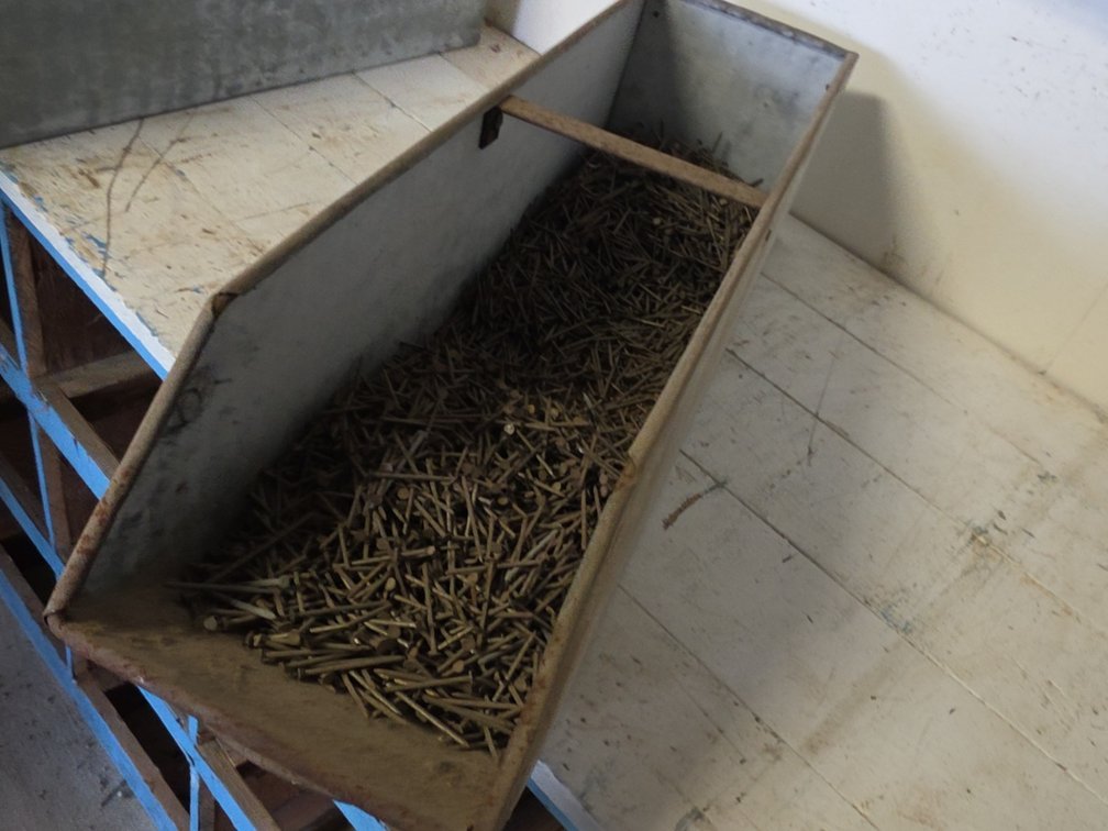 5D BOX 2" NAILS IN STEEL BIN