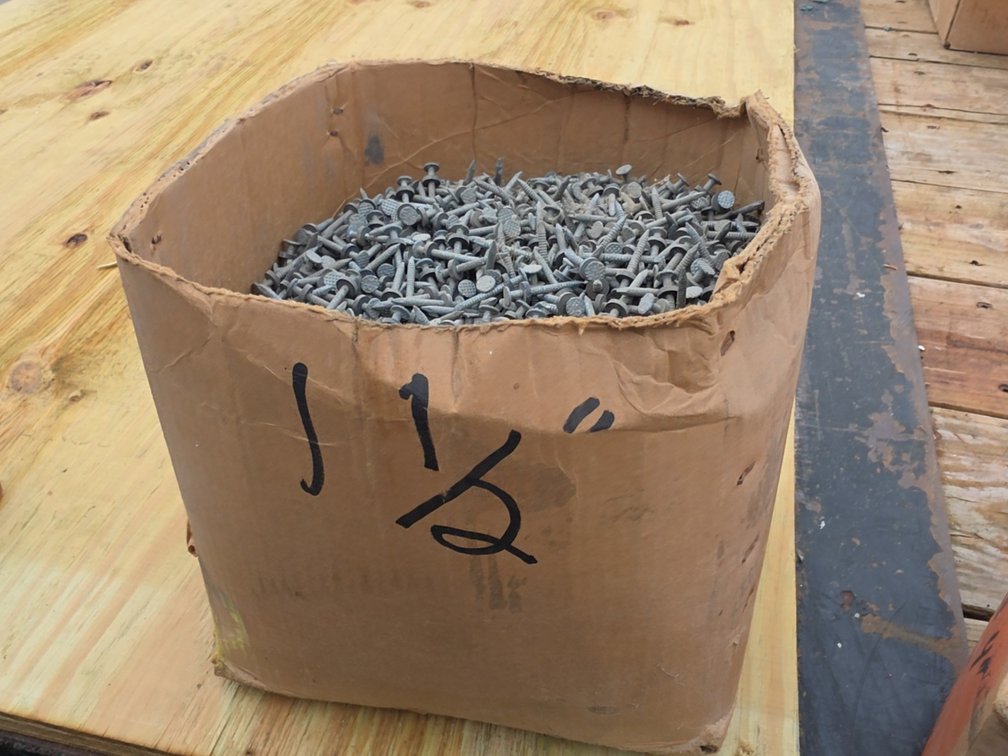 1-1/2" TIN NAILS