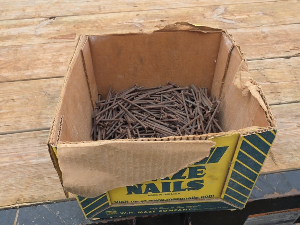 3-1/2" ROOFING NAILS