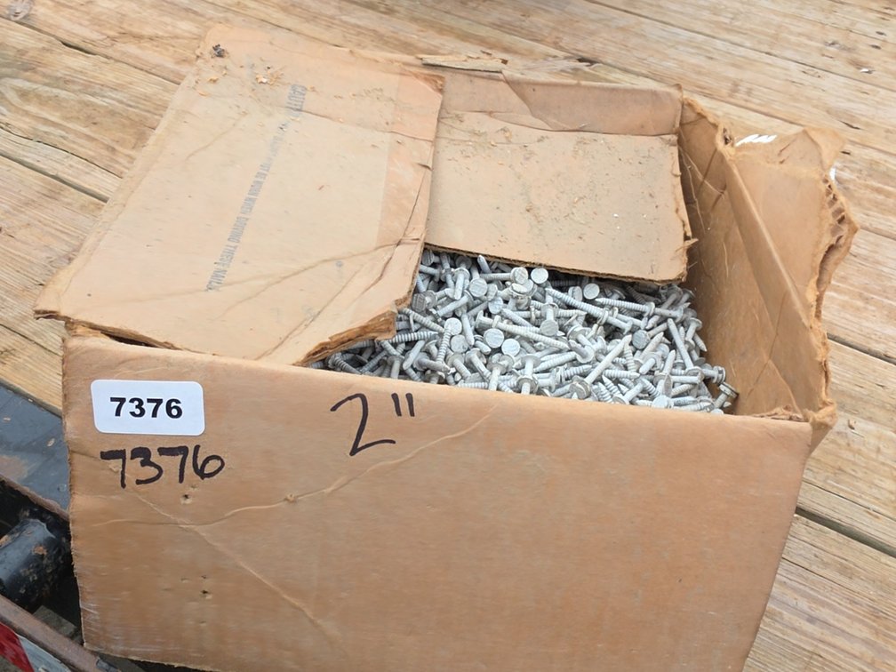 2" WHITE ROOFING NAILS
