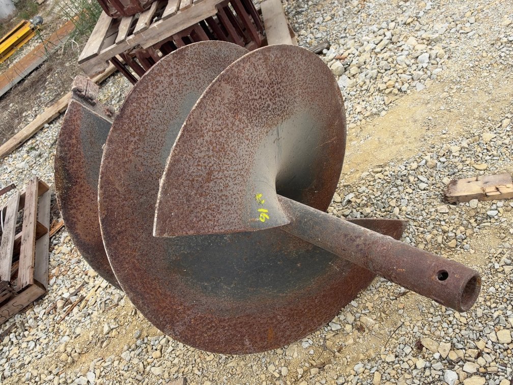 BOBCAT POST HOLE AUGER 36" BIT